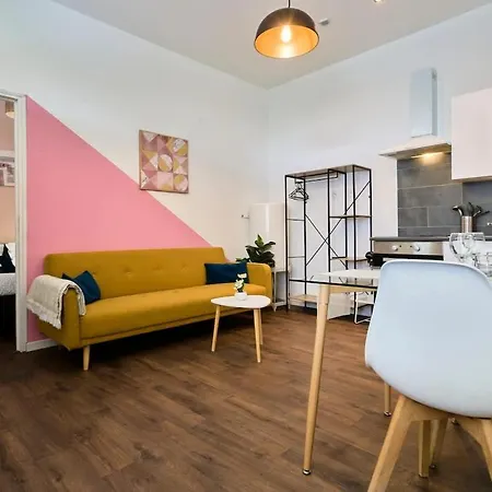 En Deplacement 3 Acces Gare Et Metro 10mn Apartment Tourcoing